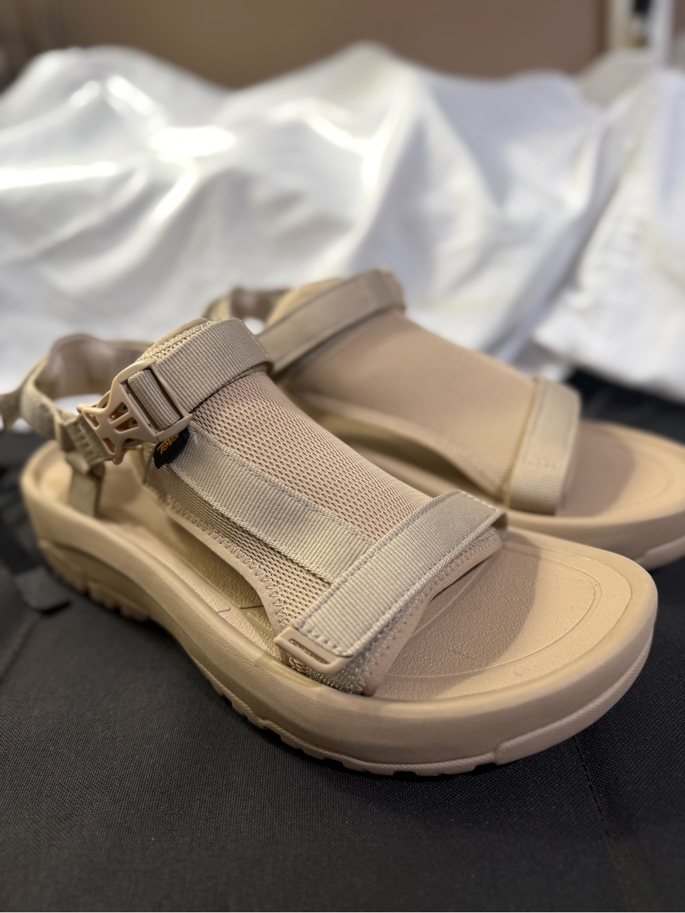 TEVA HURRICANE AMPSOLE VOLT ALL GENDER SANDAL US M/Size 12 W/Size 14